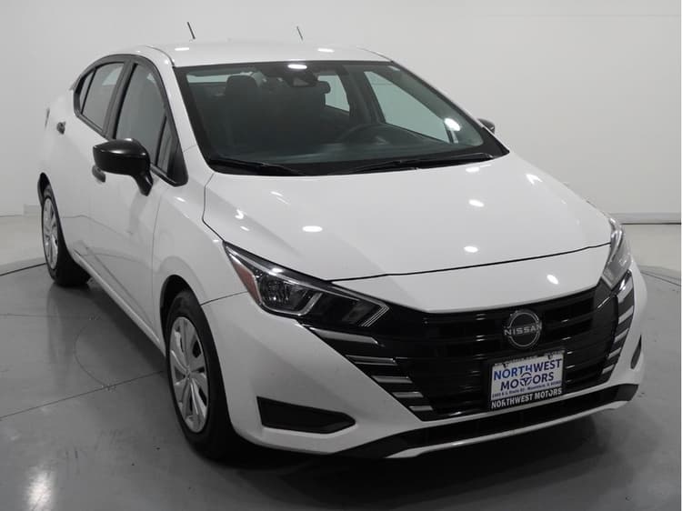 2023 Nissan Versa