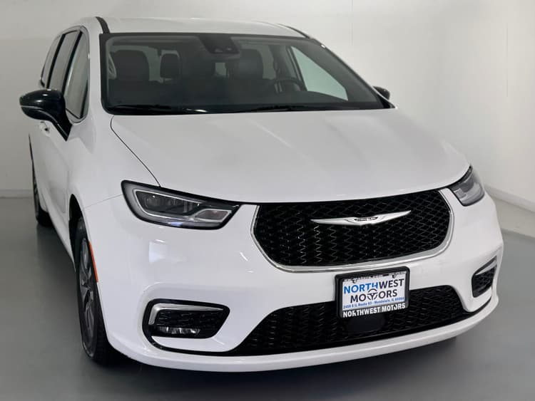 2024 Chrysler Pacifica